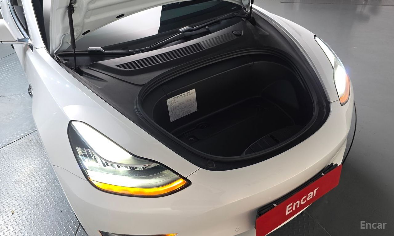 Tesla Model 3 Standard Range Plus RWD 2020