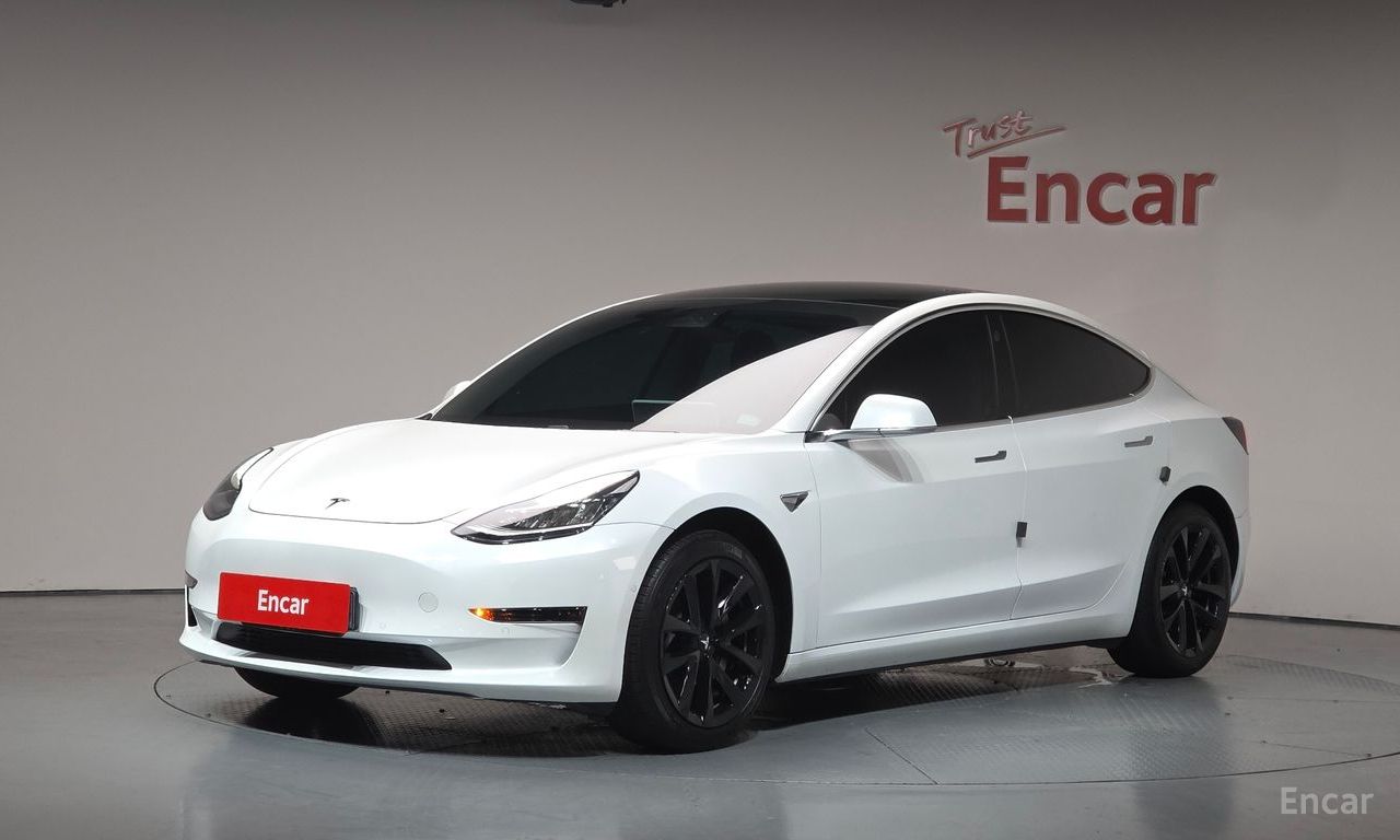 Tesla Model 3 Standard Range Plus RWD 2020