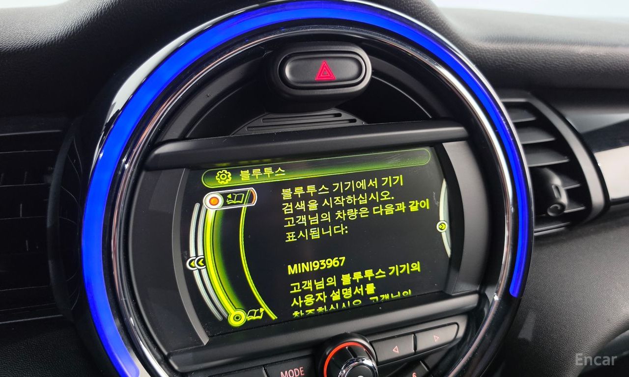 Mini Cooper Base Model 2018