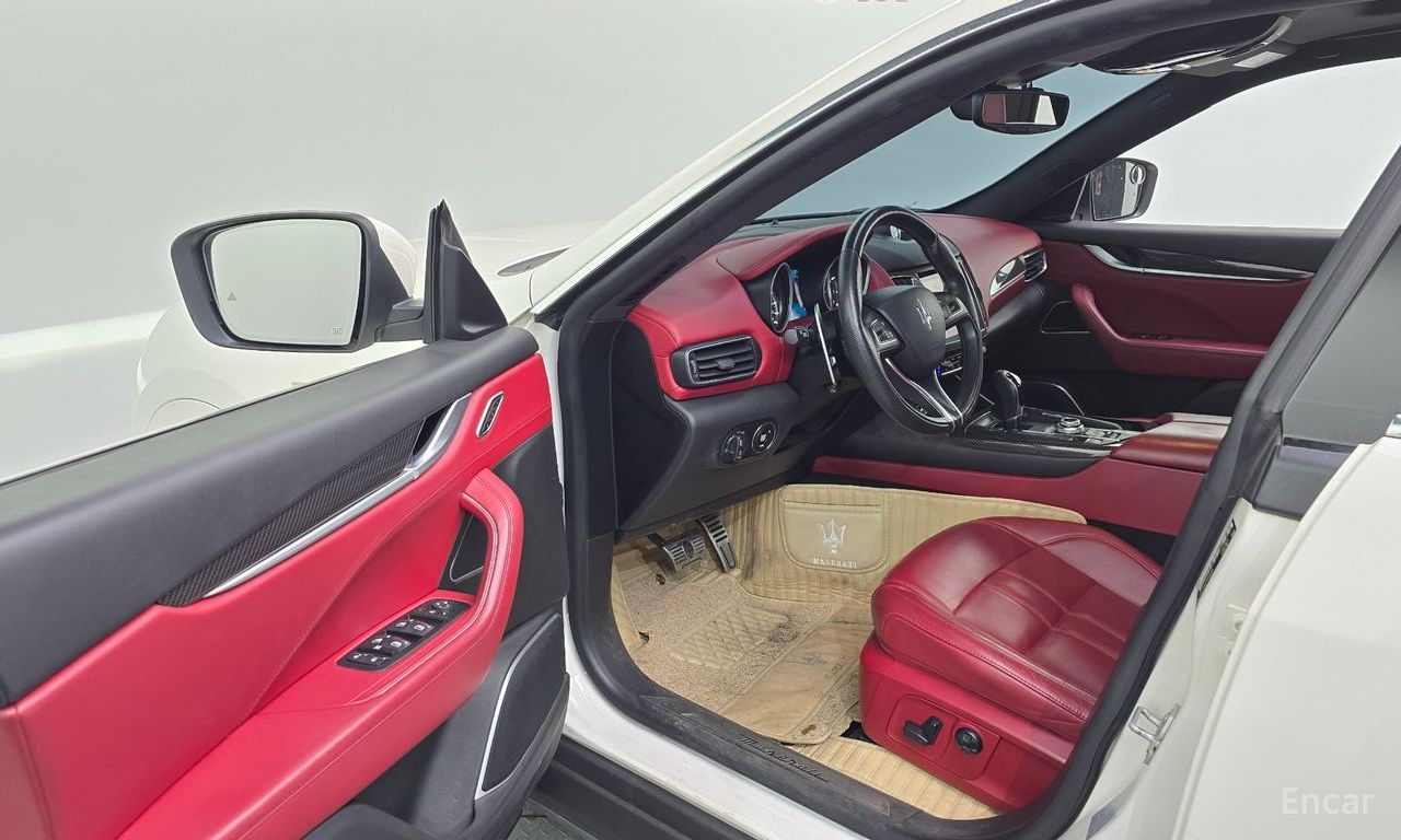 Maserati Levante 3.0 AWD Sport 2017
