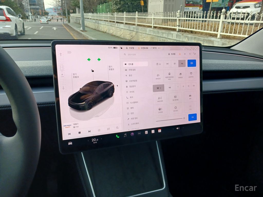 Tesla Model Y RWD 2025