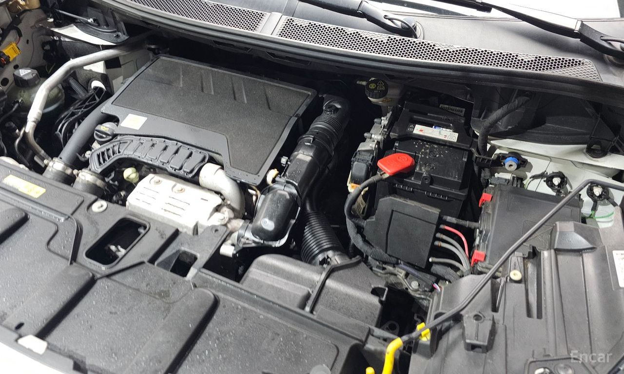 Peugeot 3008 2nd generation 1.2 Pure Tech GT Pack 2022
