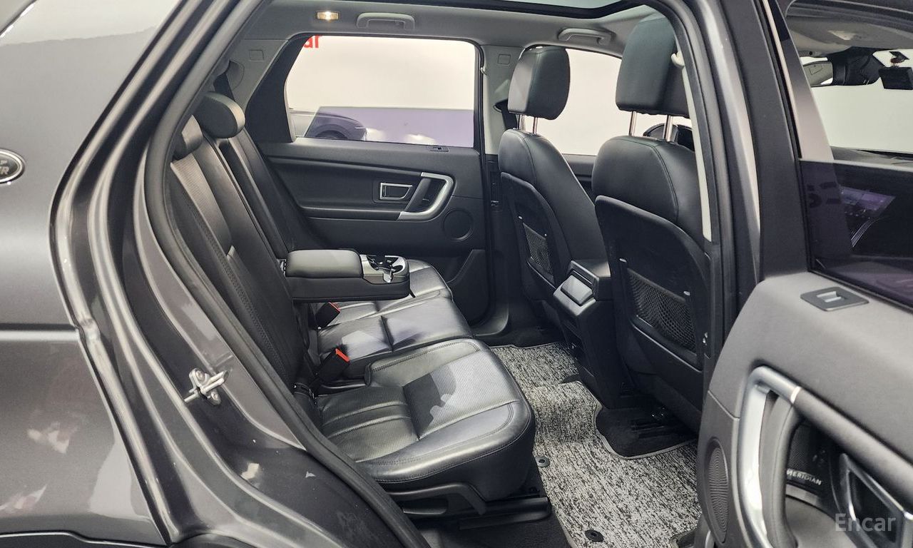 Land Rover Discovery Sports 2.0 TD4 SE (150 horsepower) 2017