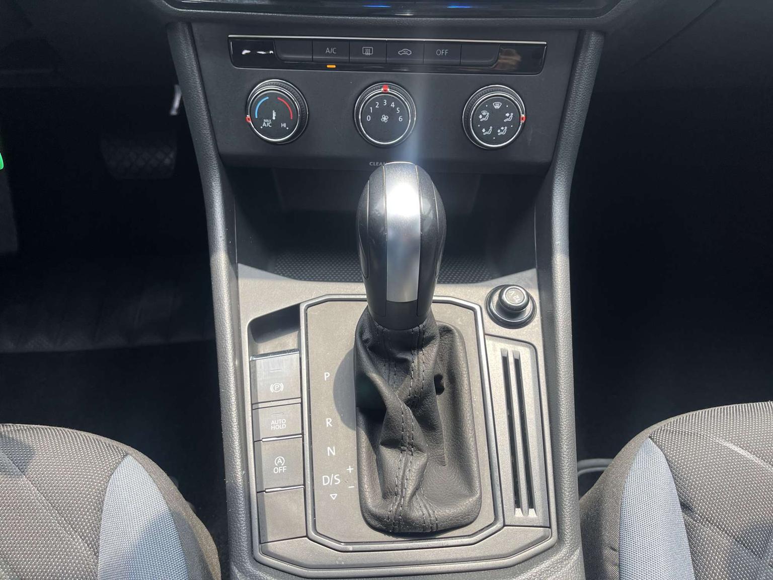 Lavida 2023 facelift 1.5L automatic Deyi version