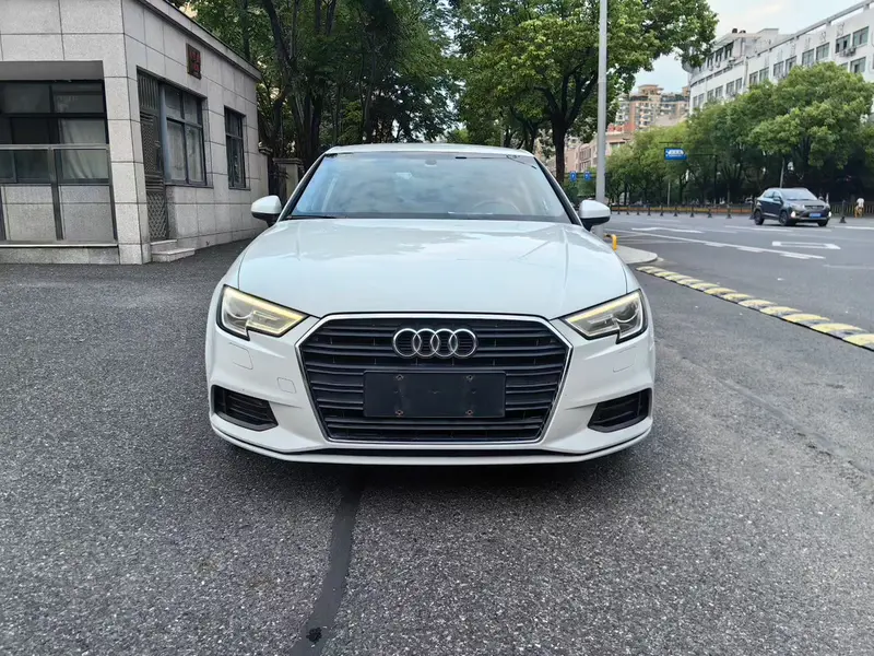 Audi A3 2017 Limousine 35 TFSI Enterprising