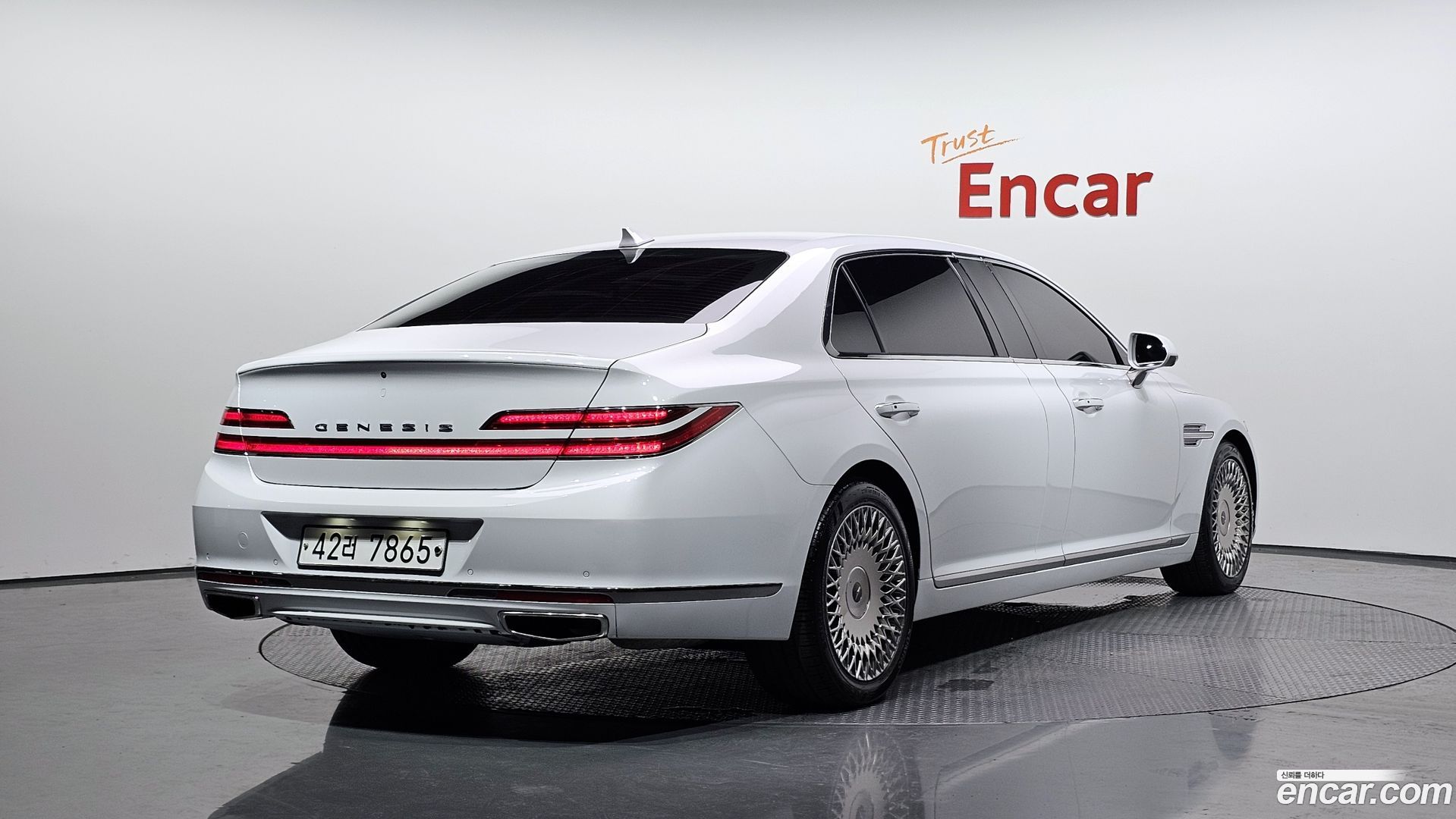 Genesis G90 5.0 AWD