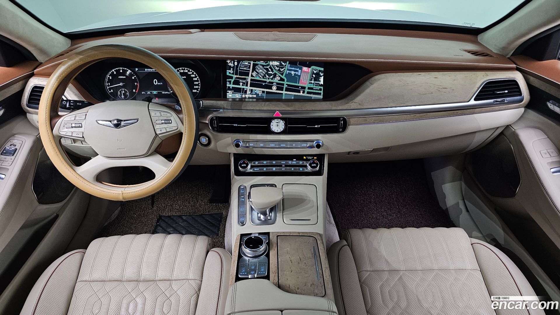Genesis G90 5.0 AWD