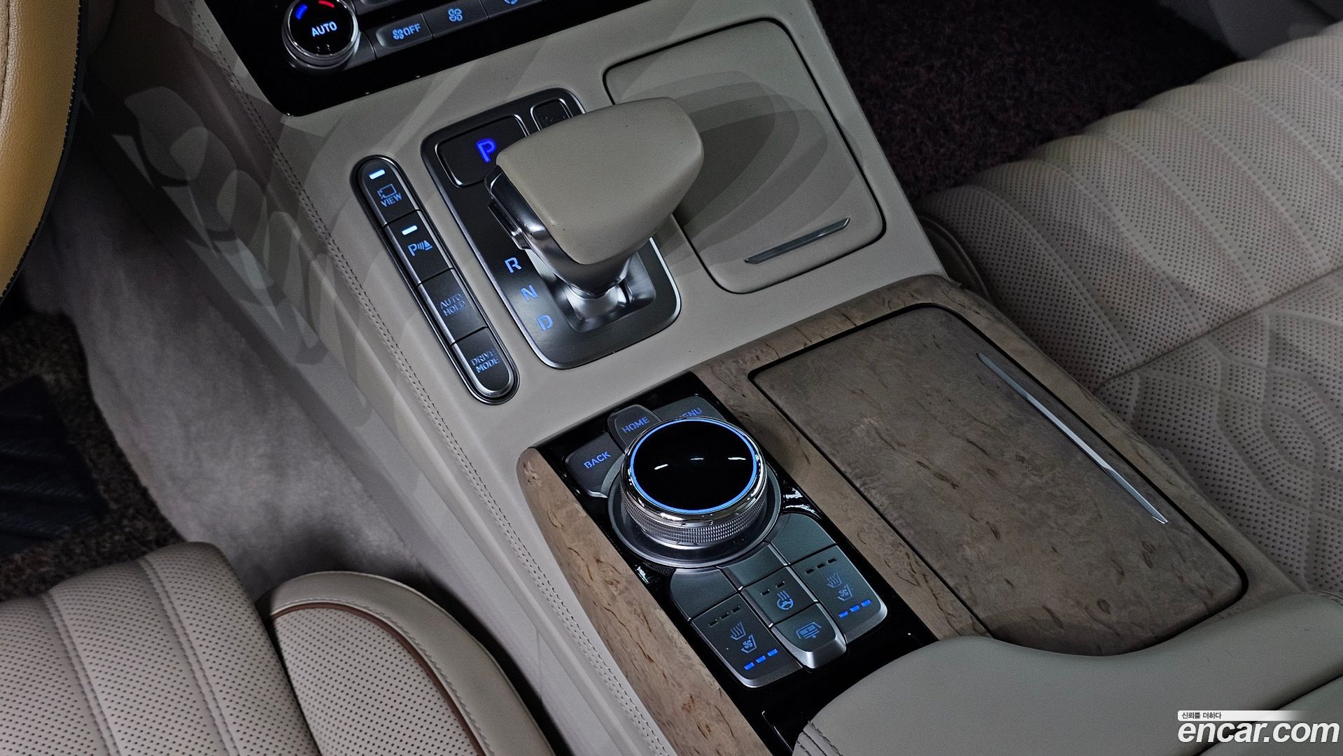 Genesis G90 5.0 AWD