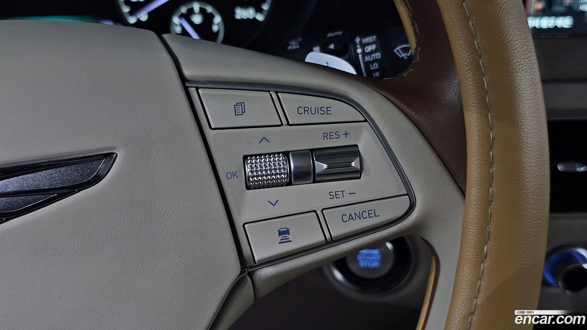Genesis G90 5.0 AWD