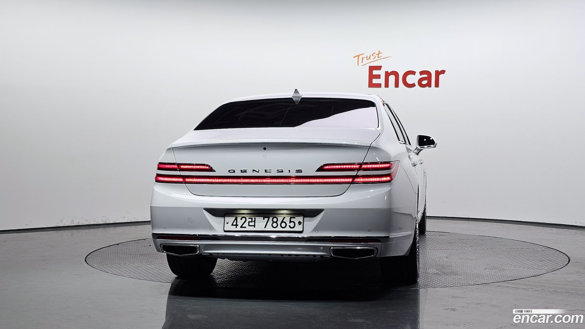Genesis G90 5.0 AWD
