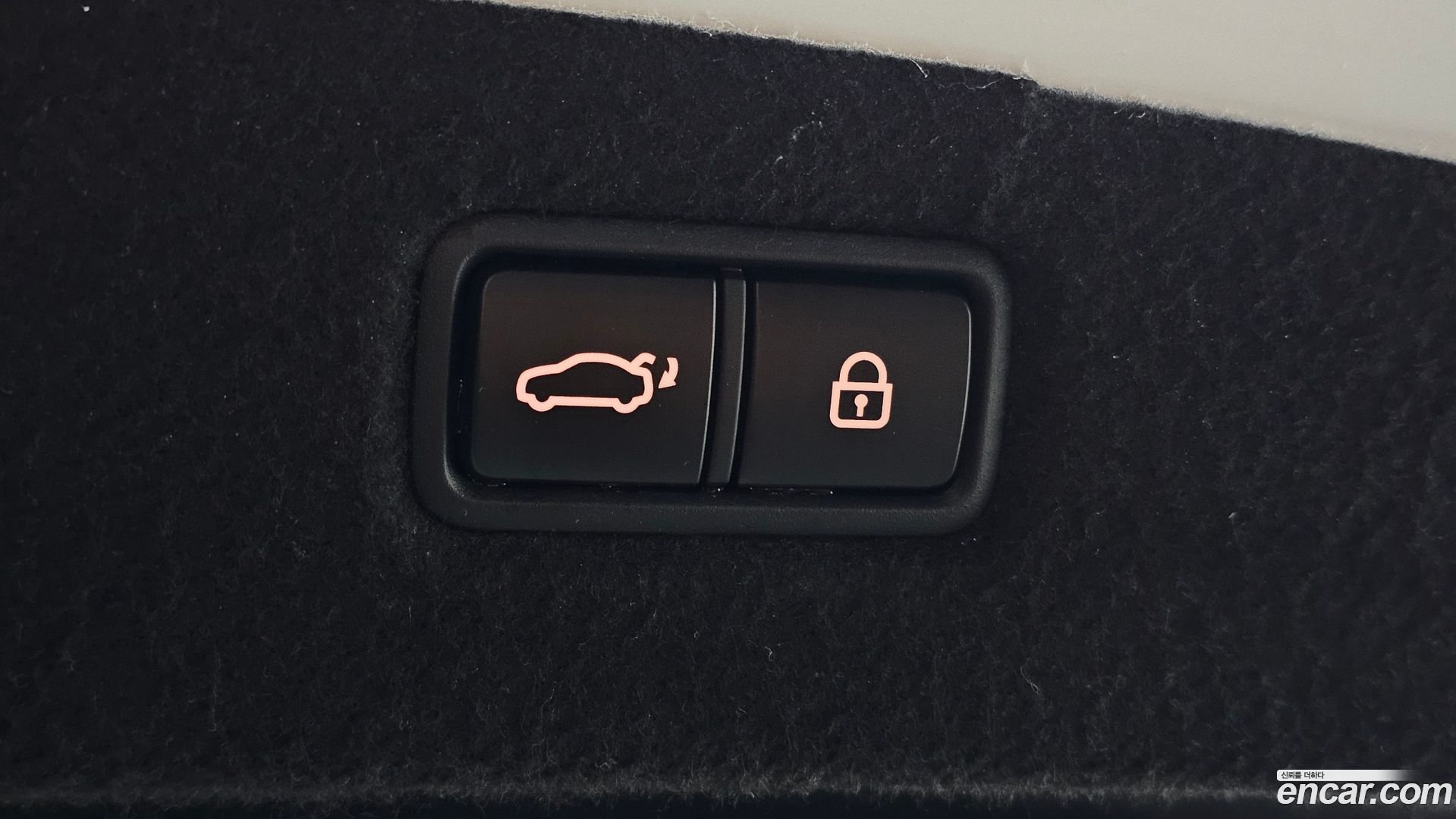 Genesis G90 5.0 AWD
