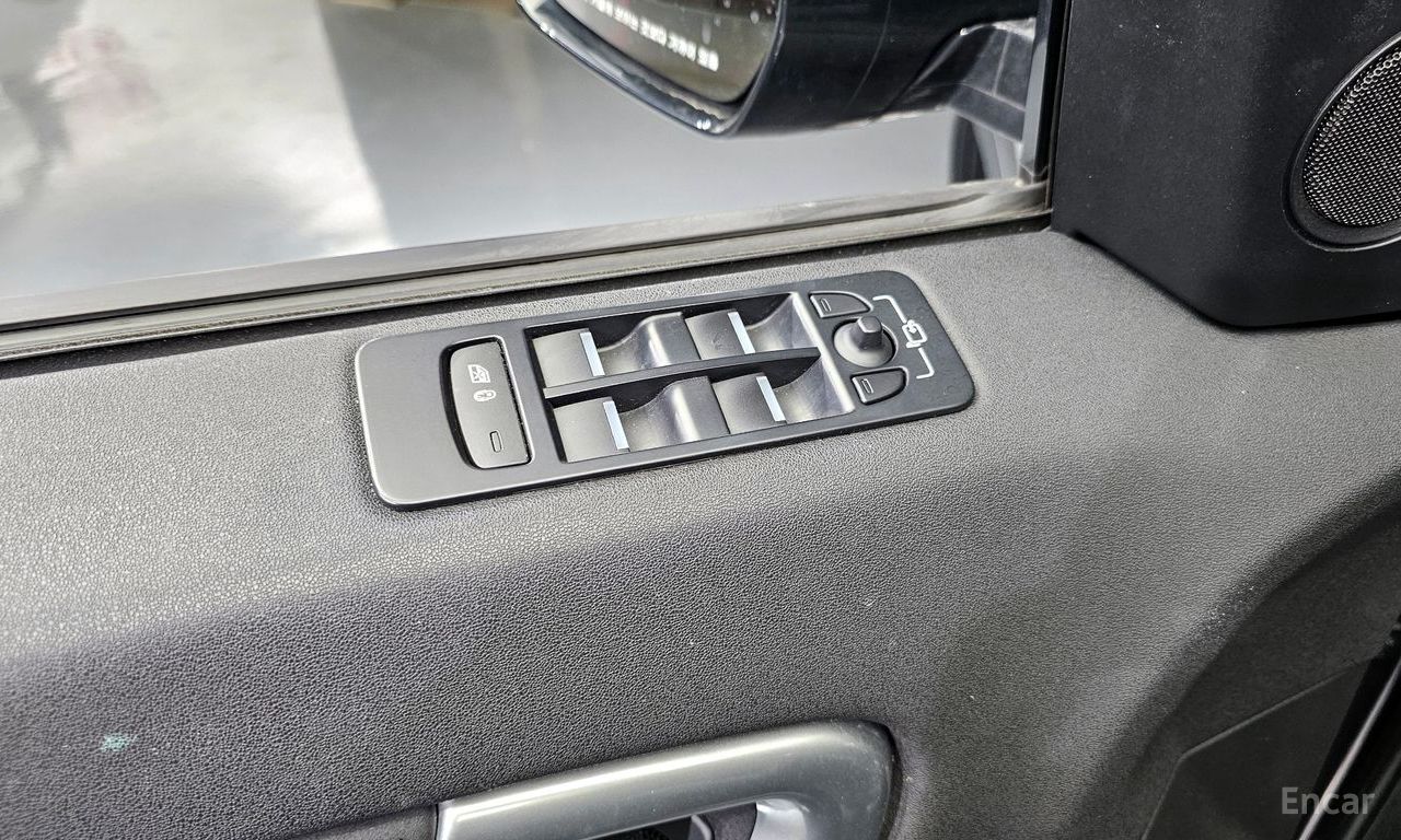 Land Rover Discovery Sports 2.0 TD4 SE (150 horsepower) 2018