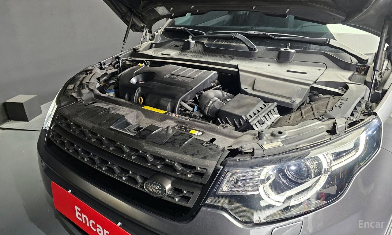 Land Rover Discovery Sports 2.0 TD4 SE (150 horsepower) 2018