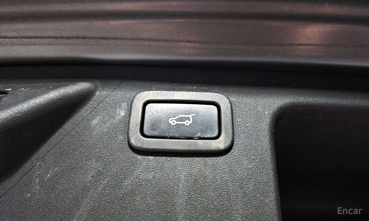 Land Rover Discovery Sports 2.0 TD4 SE (150 horsepower) 2018