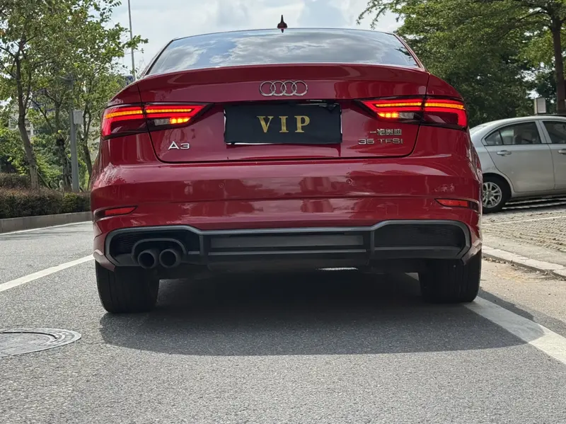 Audi A3 2018 30th Anniversary Model Sportback 35 TFSI Enterprising