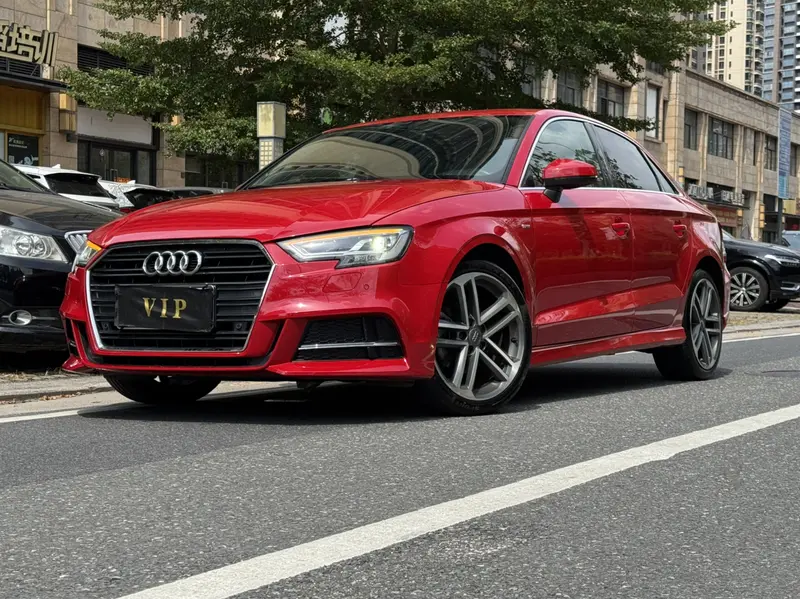 Audi A3 2018 30th Anniversary Model Sportback 35 TFSI Enterprising