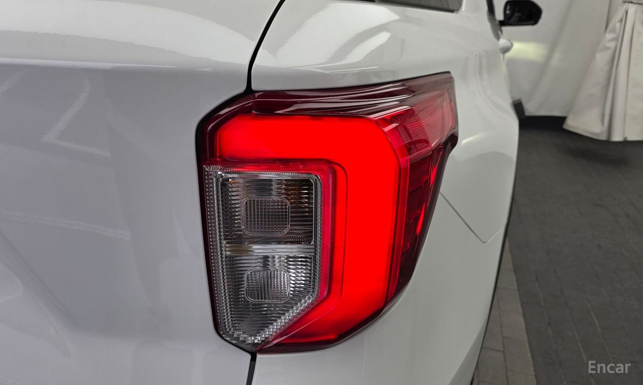 Ford Explorer 6th generation 3.0 PHEV 2021
