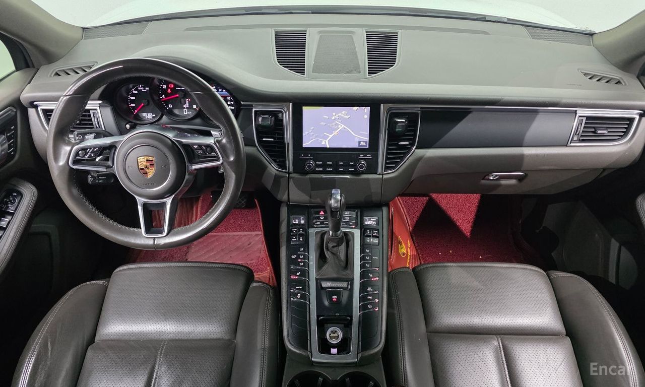 Porsche Macan 2.0 2018