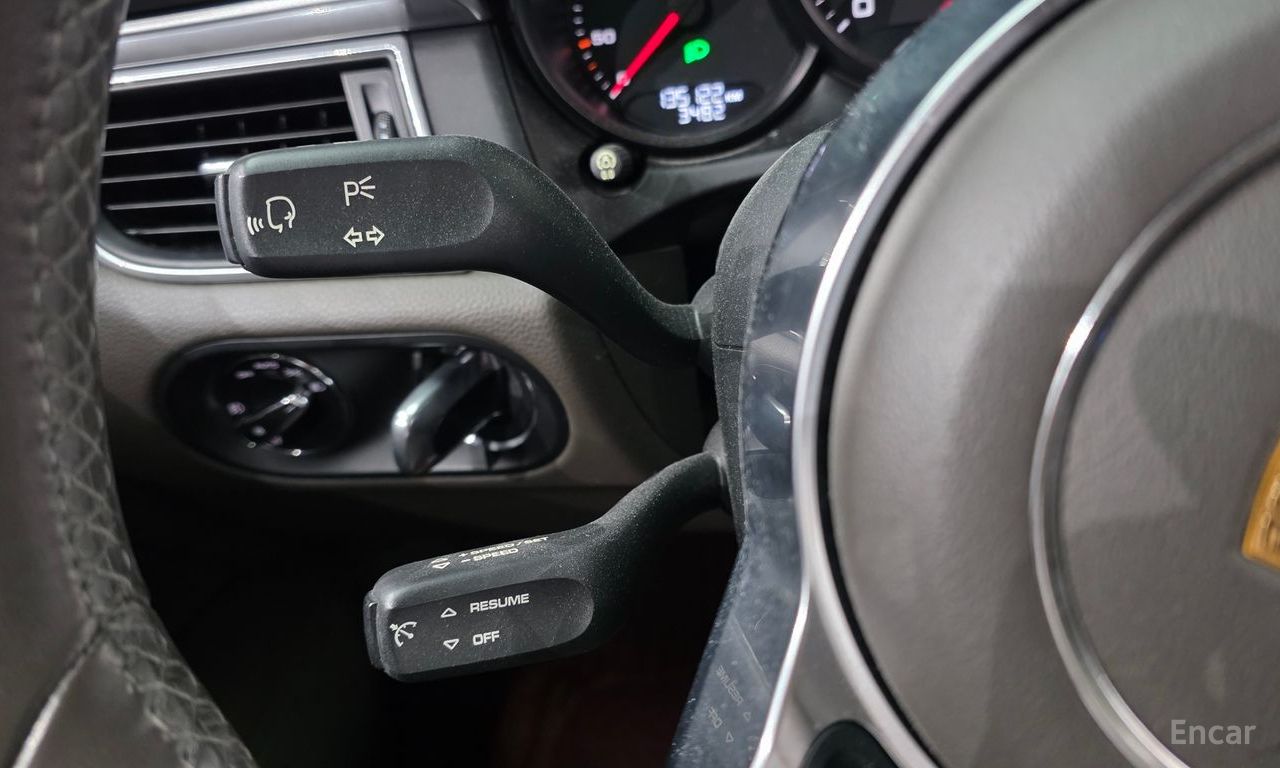 Porsche Macan 2.0 2018