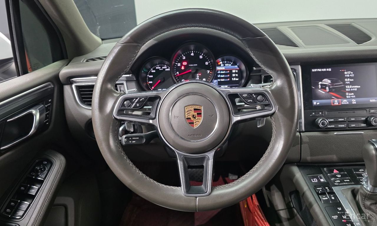 Porsche Macan 2.0 2018