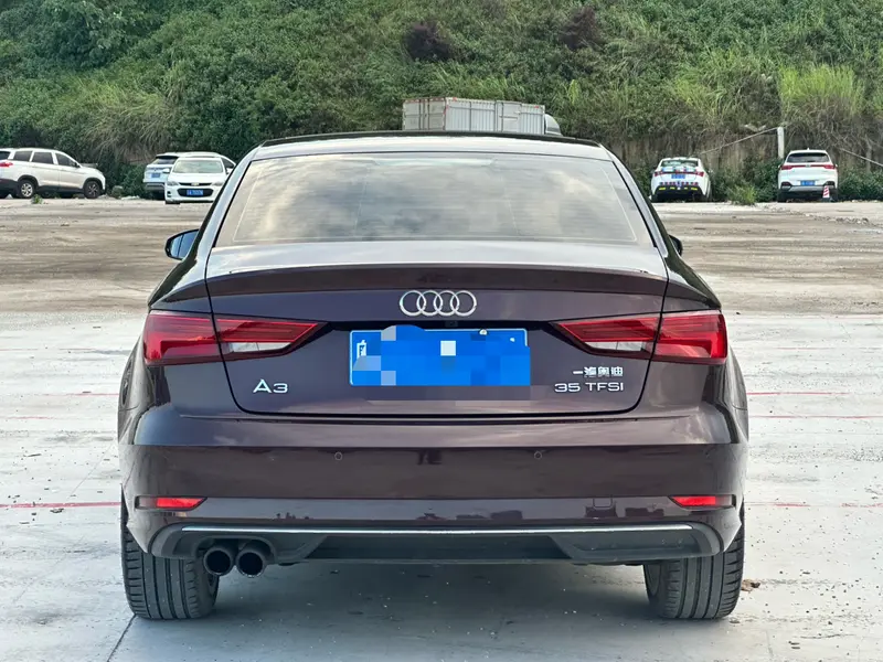Audi A3 2017 Limousine 35 TFSI Fashion Model