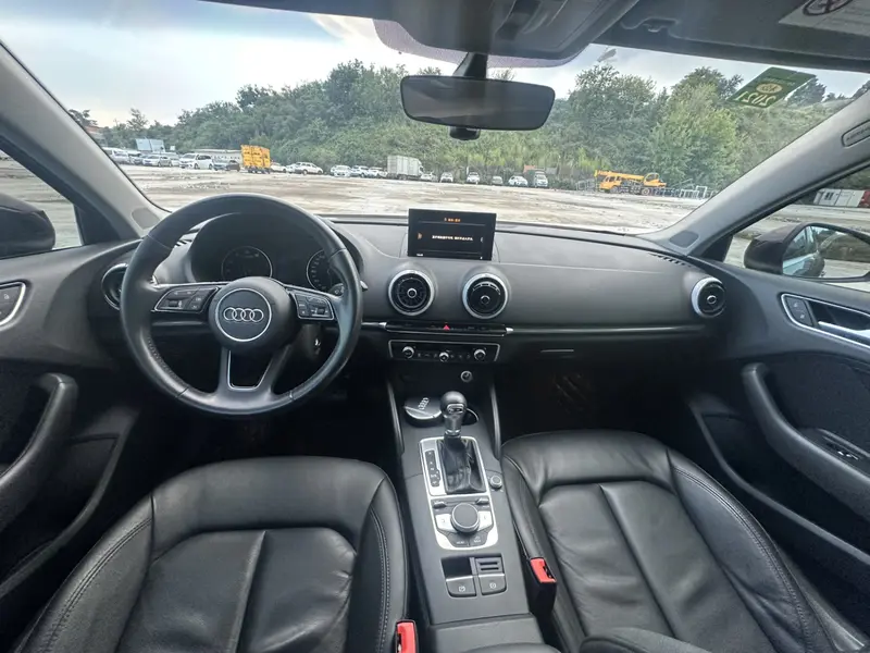 Audi A3 2017 Limousine 35 TFSI Fashion Model