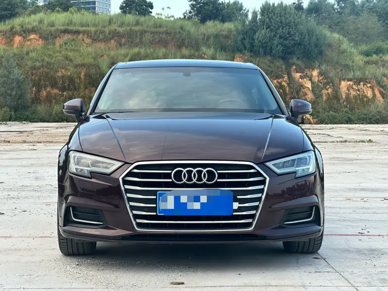 Audi A3 2017 Limousine 35 TFSI Fashion Model