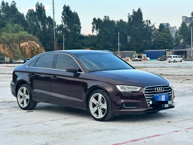 Audi A3 2017 Limousine 35 TFSI Fashion Model