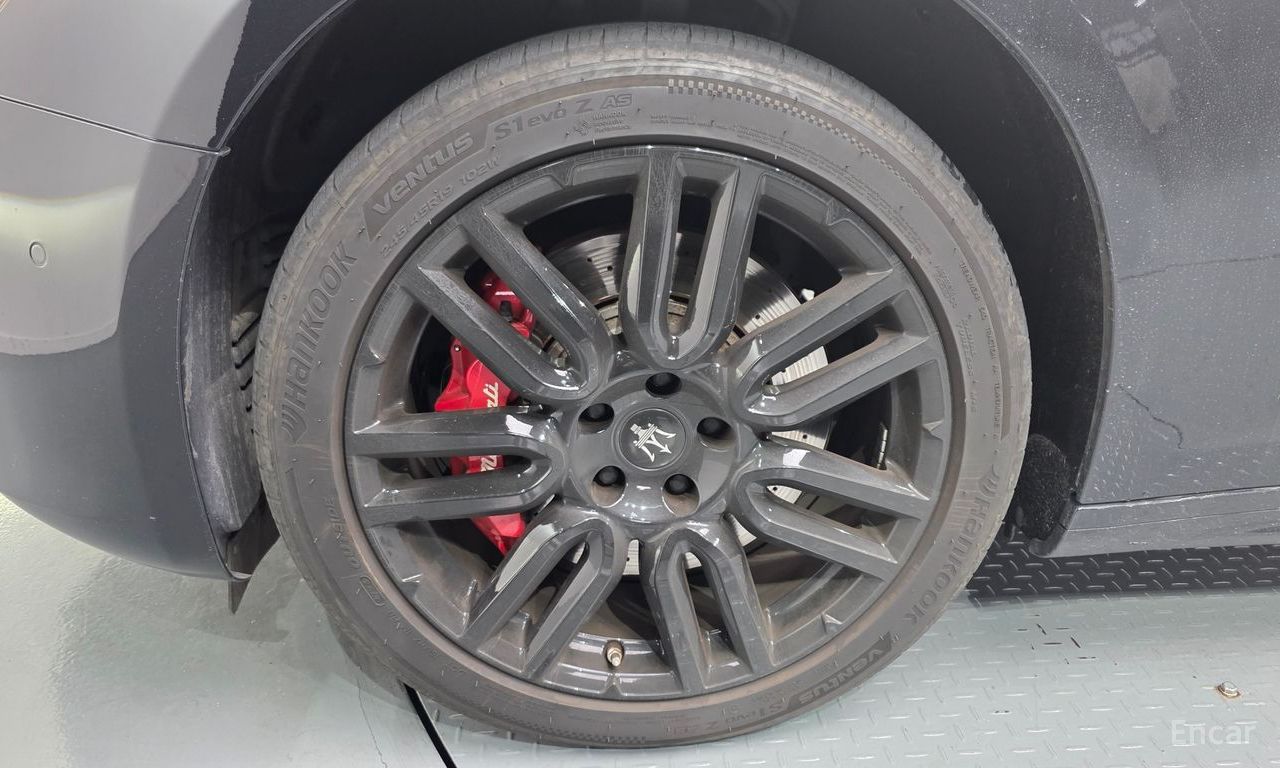 Maserati Ghibli 3.0S Q4 GranLusso 2018