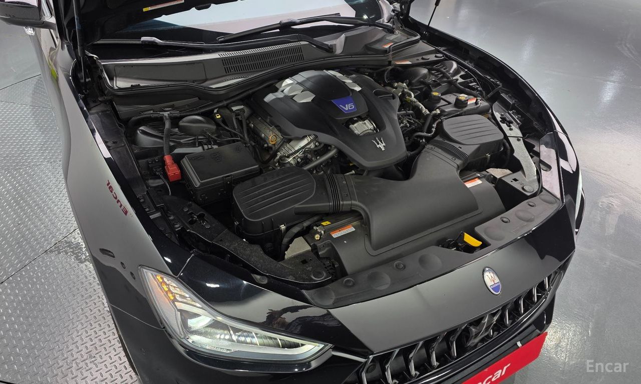 Maserati Ghibli 3.0S Q4 GranLusso 2018
