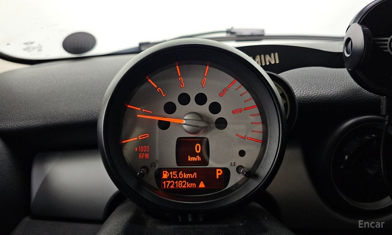 Mini Cooper D SE 2013