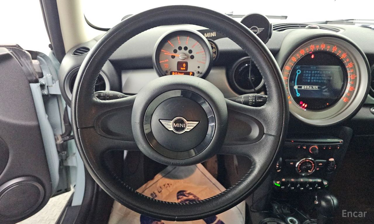 Mini Cooper D SE 2013