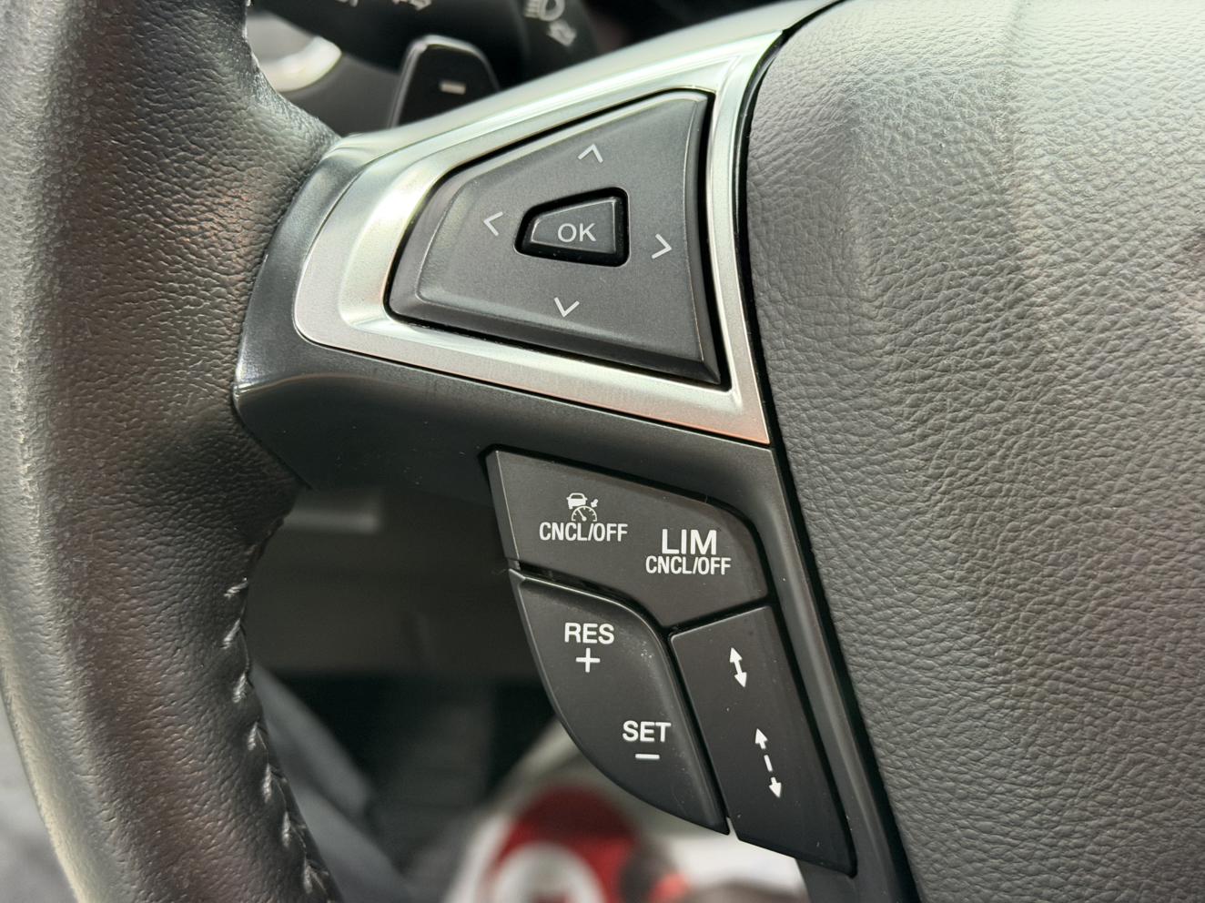 Ruijie 2015 2.7T GTDi four-wheel drive Zunrui model 7 seats