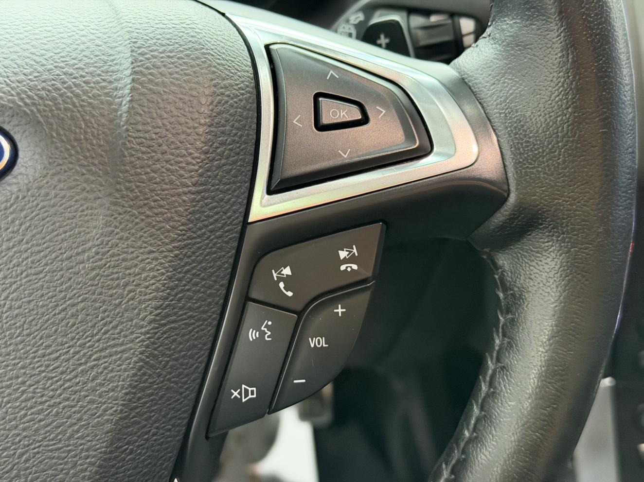 Ruijie 2015 2.7T GTDi four-wheel drive Zunrui model 7 seats