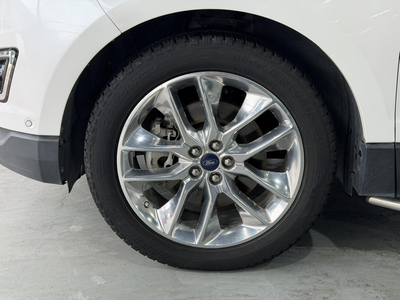 Ruijie 2015 2.7T GTDi four-wheel drive Zunrui model 7 seats