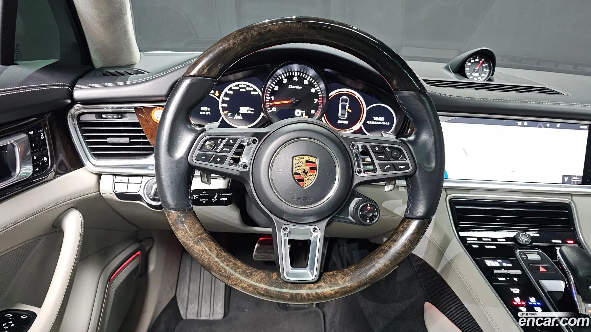 Porsche Panamera 4.0 Turbo