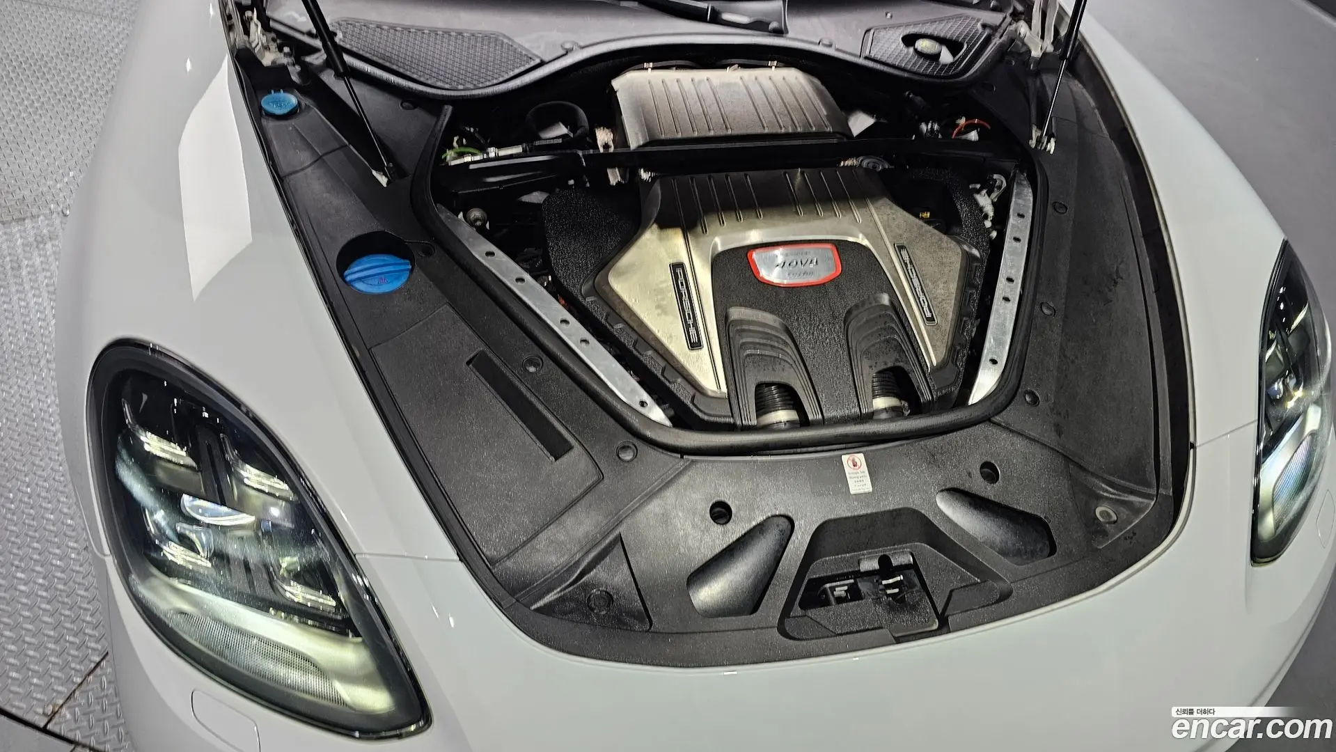 Porsche Panamera 4.0 Turbo