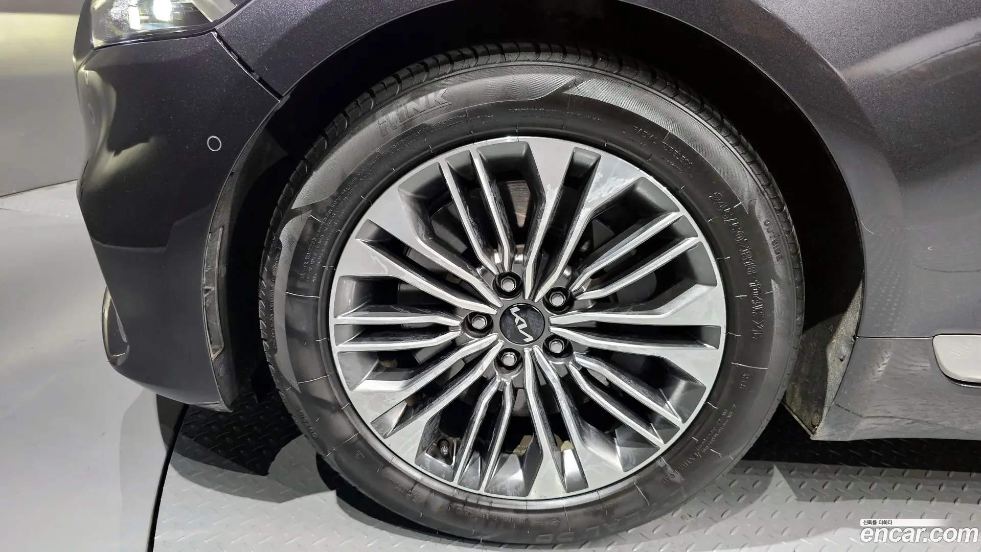 Kia K9 3.3 T-GDI