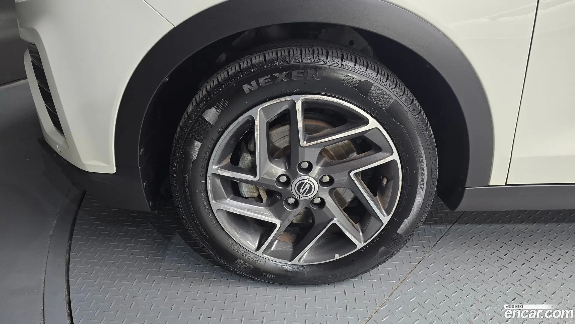 KG Mobility TIBOLI Gasoline 1.5 2WD 2021