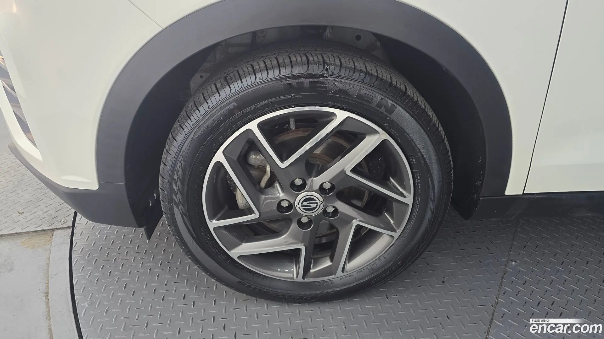 KG Mobility TIBOLI Gasoline 1.5 2WD 2021