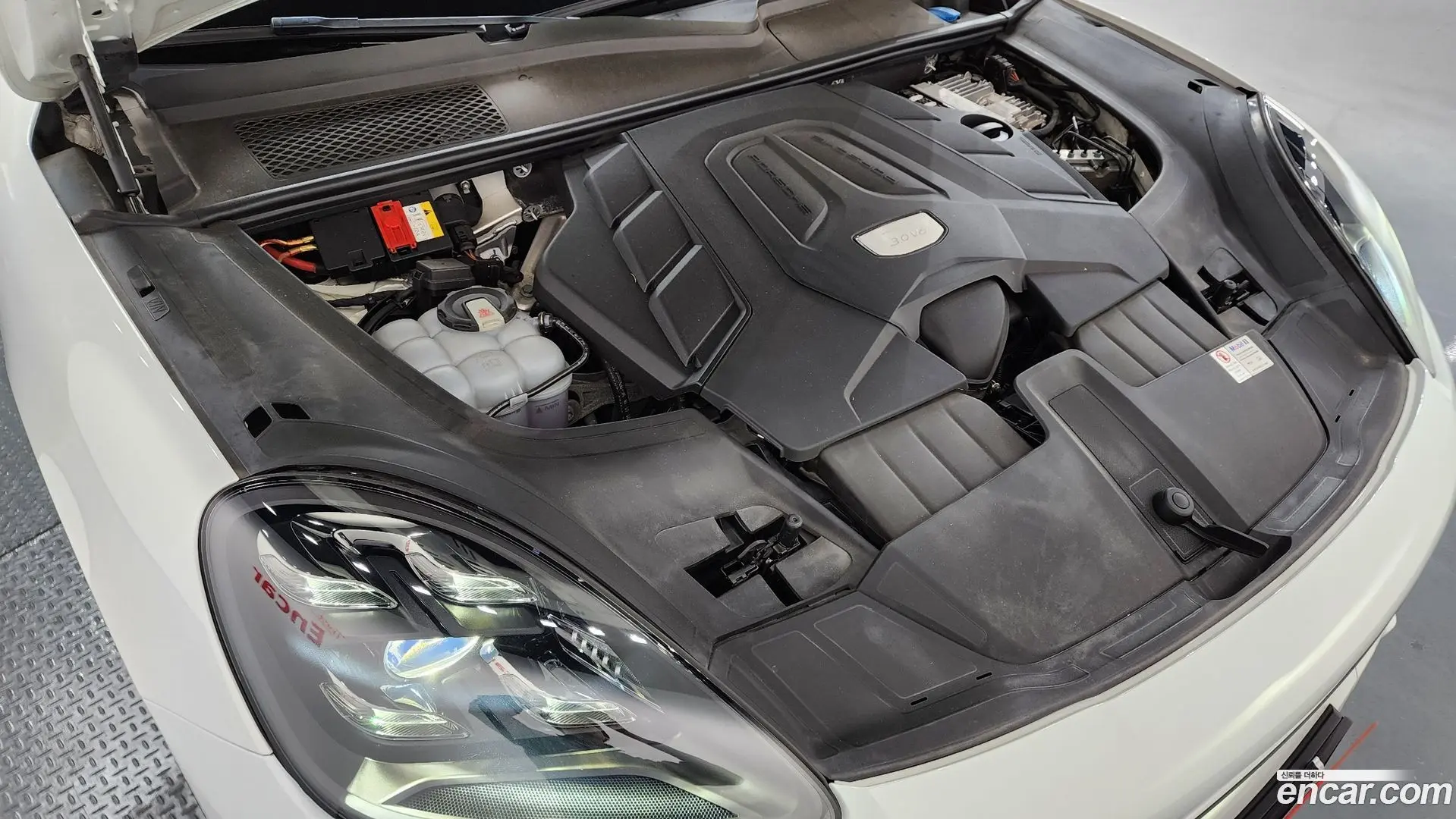 Porsche Cayenne 3.0