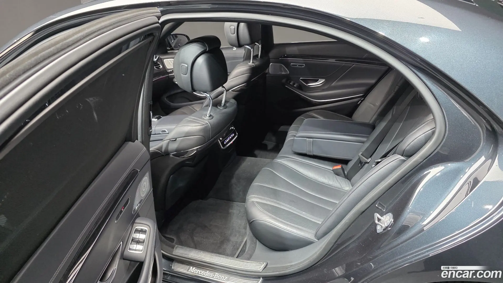 Mercedes-Benz S-Class S350L