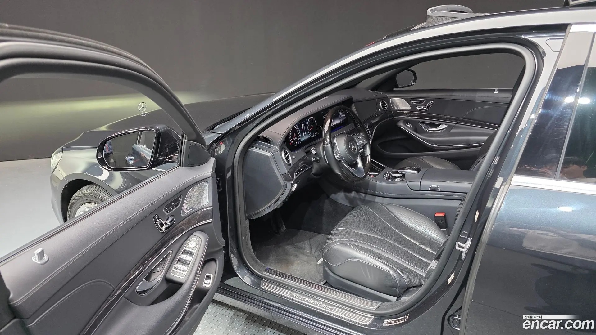 Mercedes-Benz S-Class S350L