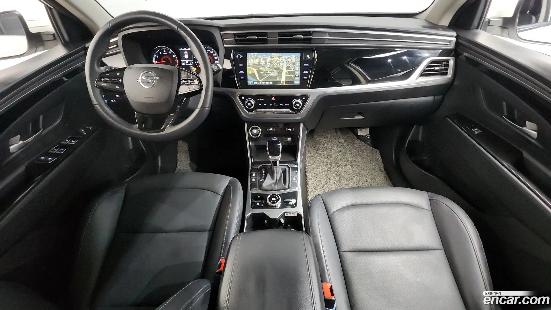 KG Mobility KORANDO Gasoline 1.5 2WD C5