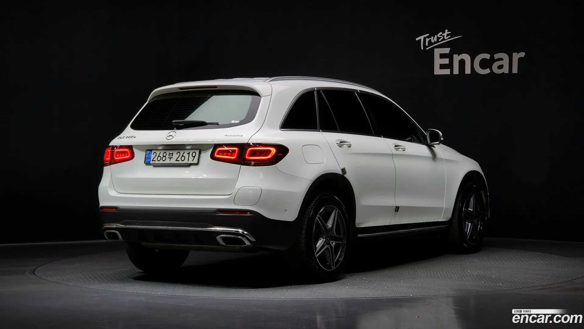 Mercedes-Benz GLC-Class GLC300e 4MATIC