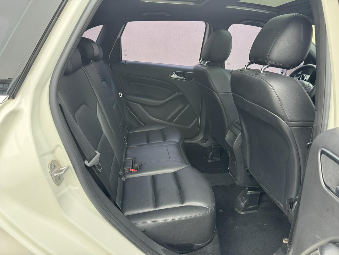 Mercedes-Benz B-Class 2012 B 180