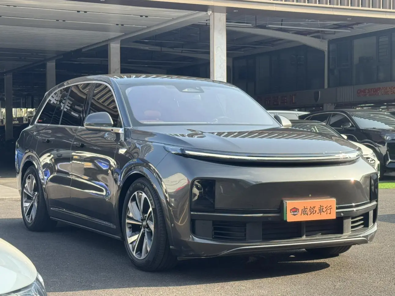 Li Auto L8 2023 Pro