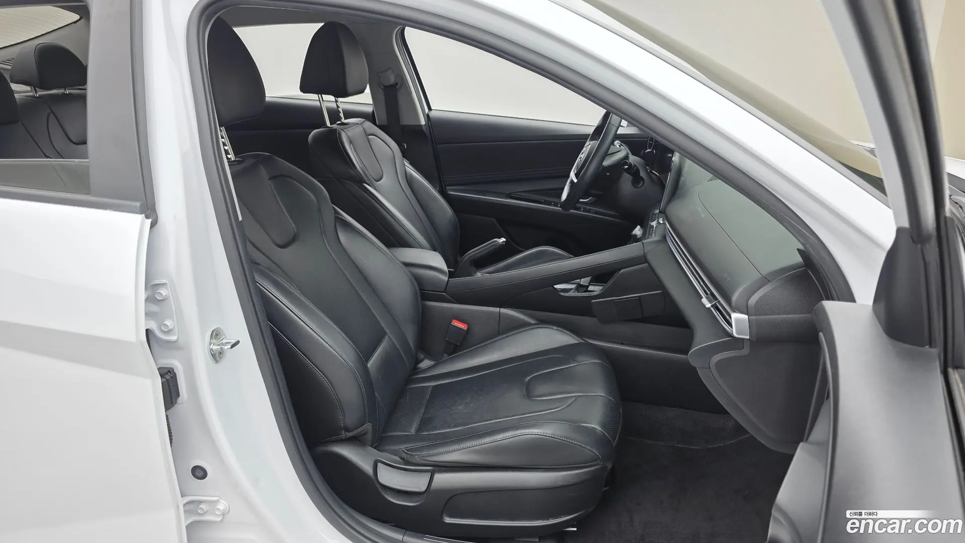 Hyundai AVANTE 1.6 2020