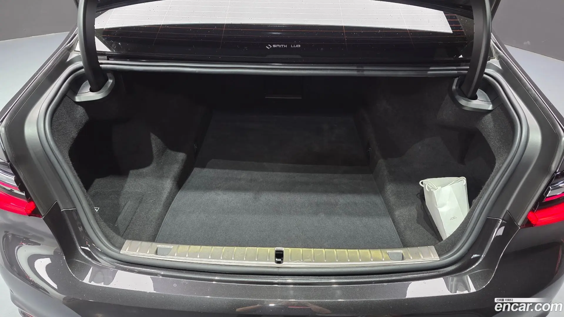 BMW 7-Series 740i Design Pure Excellence 2019