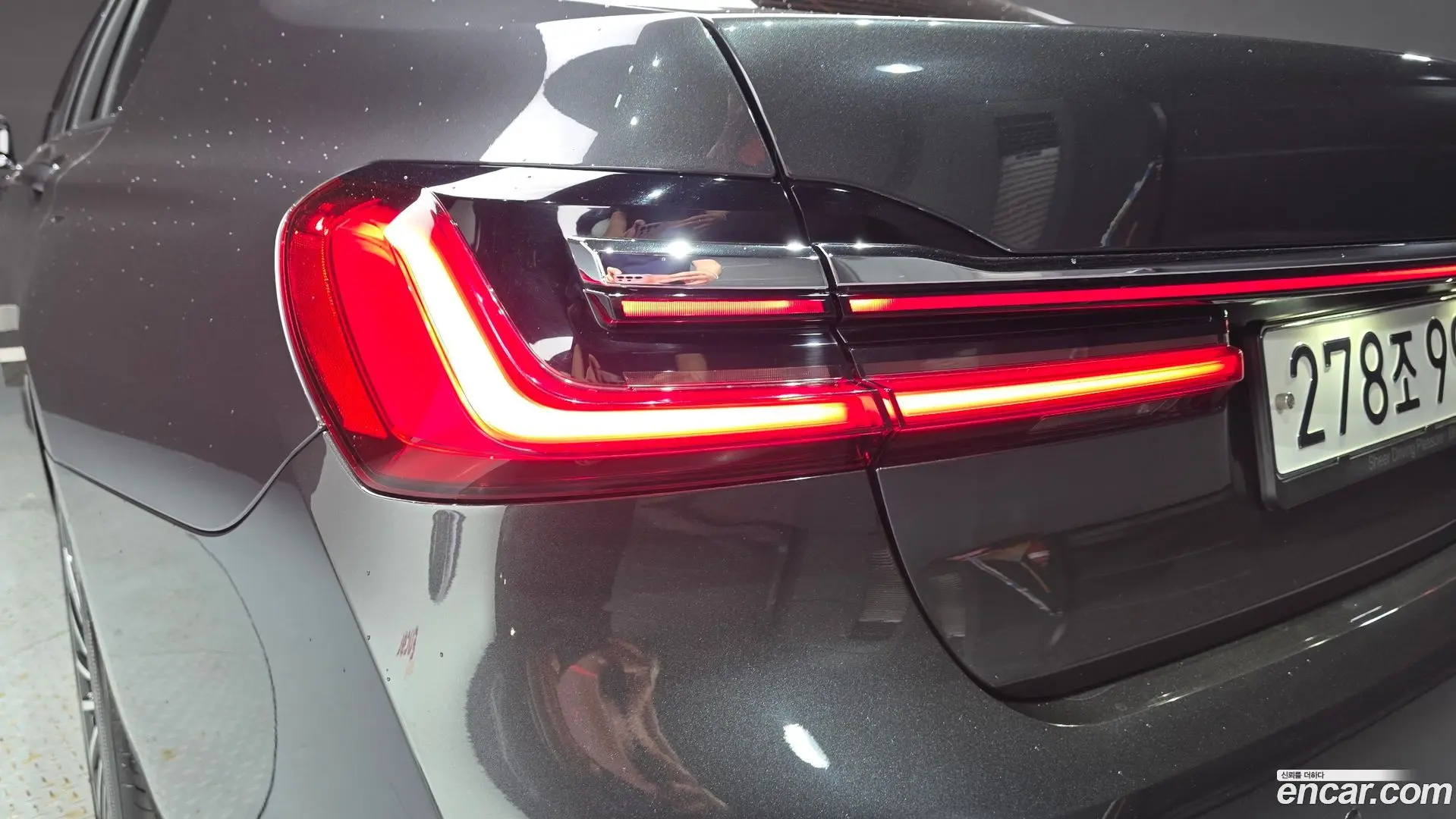 BMW 7-Series 740i Design Pure Excellence 2019